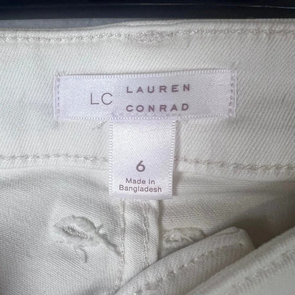 Lauren Conrad High Rise Straight Leg Jeans Cream Off White Size 6 Cotton Stretch